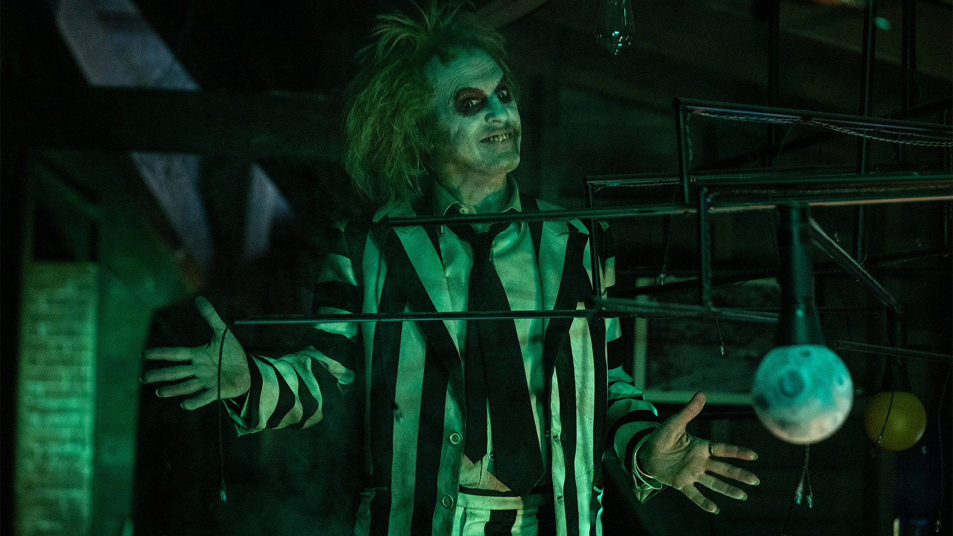 Beetlejuice Beetlejuice _hero_no.jpg