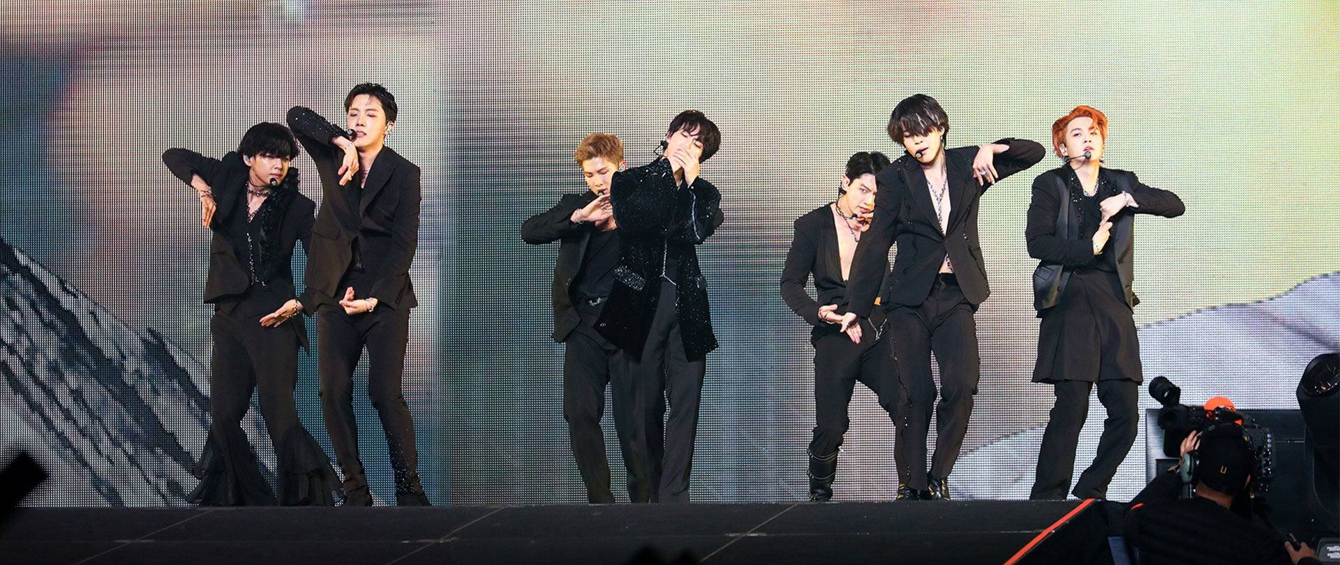 BTS PTD ON STAGE - SEOUL: LIVE VIEWING)